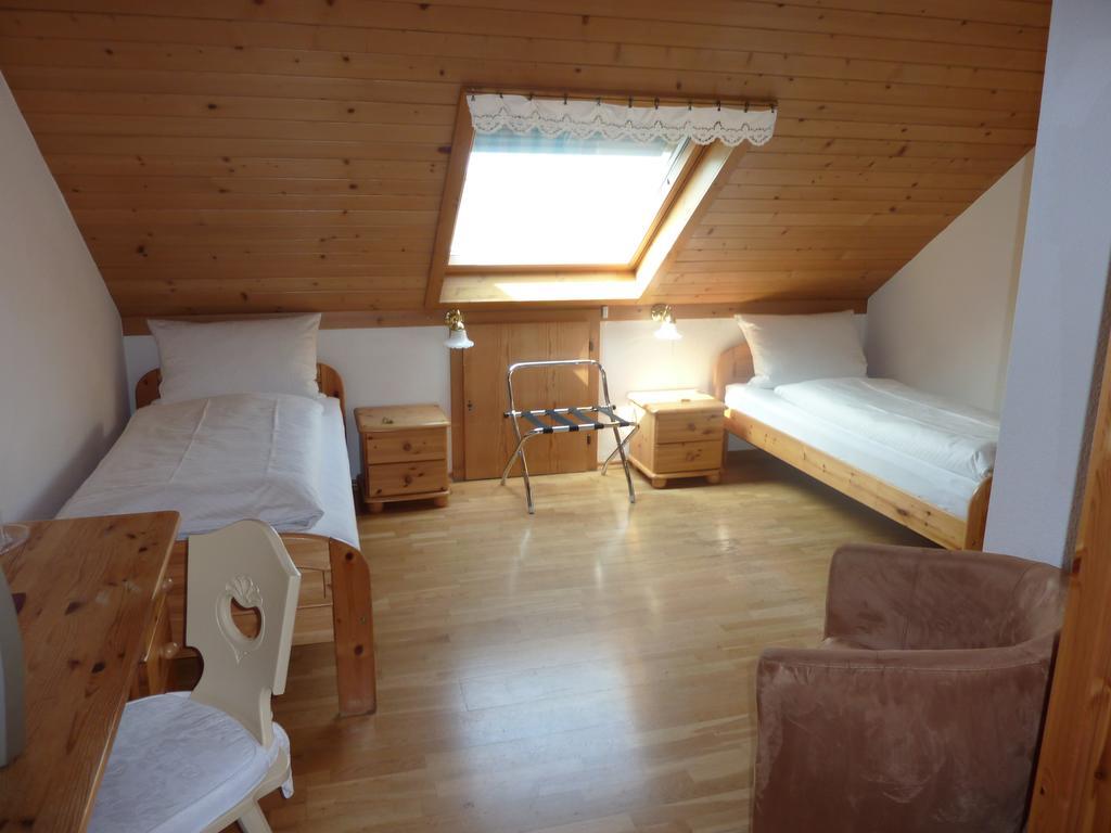 Airport-Hotel Fortuna Lautzenhausen Room photo